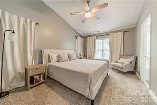 419 Hurston Circle, Charlotte, NC 28208 - Photo 11
