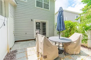 419 Hurston Circle, Charlotte, NC 28208 - Photo 19