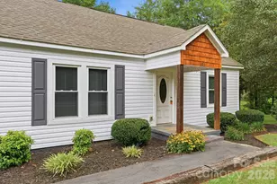 192 Flower House Loop, Troutman, NC 28166 - Photo 11