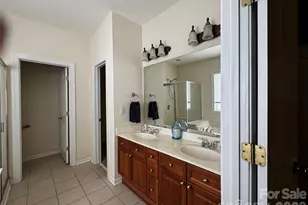 6111 Maple Leaf Ave, Harrisburg, NC 28075 - Photo 13