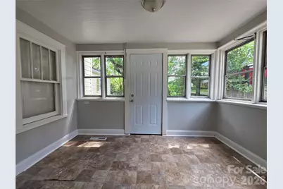 5120 Elder Avenue, Charlotte, NC 28205 - Photo 9