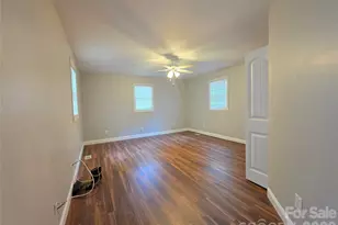 5120 Elder Ave, Charlotte, NC 28205 - Photo 13