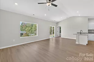 3633 Saddlebred Dr, Gastonia, NC 28052 - Photo 5