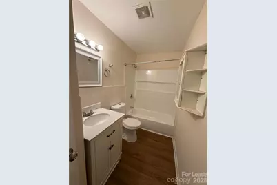 137 Sleepy Hollow Road, Charlotte, NC 28217 - Photo 11