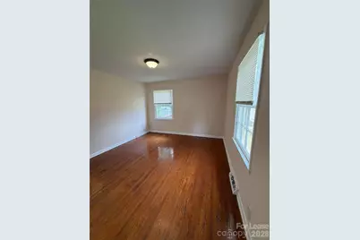 137 Sleepy Hollow Road, Charlotte, NC 28217 - Photo 9