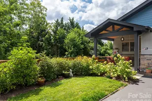 309 Ava Ln, Asheville, NC 28804 - Photo 3