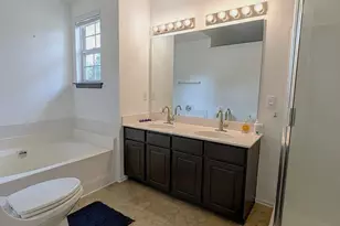 9026 Shenington Pl, Charlotte, NC 28216 - Photo 5
