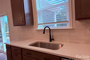 2116 Norwood Ct, Denver, NC 28037 - Photo 5