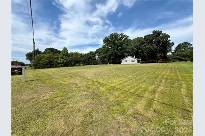 4934 E Nc 10 Highway, Catawba, NC 28609 - Photo 1