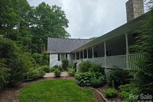 225 White Oak Rd, Burnsville, NC 28714 - Photo 5