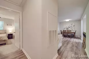 1052 Churchill Downs Ct, Charlotte, NC 28211 - Photo 25