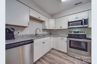 1052 Churchill Downs Court #I, Charlotte, NC 28211 - Photo 5