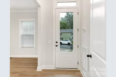 428 Woodvale Place, Charlotte, NC 28208 - Photo 3