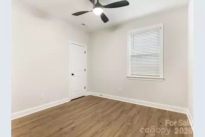 428 Woodvale Place, Charlotte, NC 28208 - Photo 25