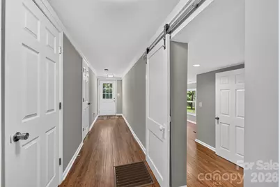 620 10th Street Boulevard NW, Hickory, NC 28601 - Photo 15