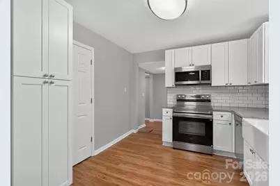 620 10th Street Boulevard NW, Hickory, NC 28601 - Photo 11