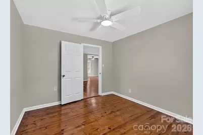 620 10th Street Boulevard NW, Hickory, NC 28601 - Photo 23