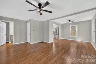 620 10th St Blvd NW, Hickory, NC 28601 - Photo 5
