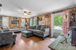 208 Shuping St, Morganton, NC 28655 - Photo 3