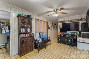 208 Shuping St, Morganton, NC 28655 - Photo 11