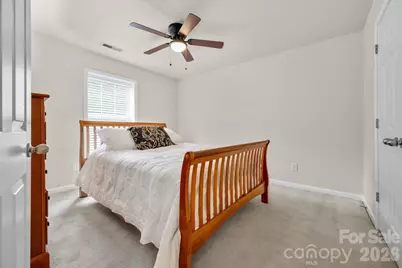5757 Fox Ridge Lane, Winston Salem, NC 27104 - Photo 15