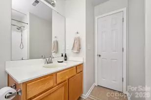 5757 Fox Ridge Ln, Winston Salem, NC 27104 - Photo 23