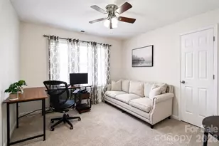 6634 Bells Mill Dr, Charlotte, NC 28269 - Photo 25