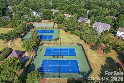 6634 Bells Mill Drive, Charlotte, NC 28269 - Photo 39