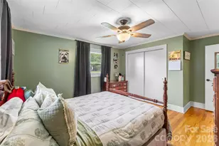 691 Central St, Hudson, NC 28638 - Photo 11