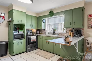 691 Central St, Hudson, NC 28638 - Photo 7