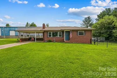 691 Central Street, Hudson, NC 28638 - Photo 1