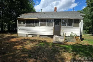 106 Lily St, Shelby, NC 28152 - Photo 3