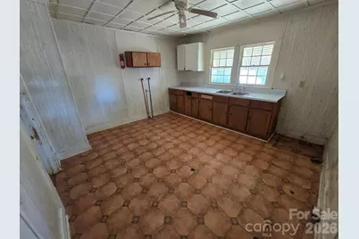 106 Lily Street, Shelby, NC 28152 - Photo 17