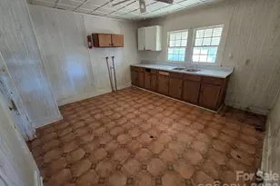 106 Lily St, Shelby, NC 28152 - Photo 17