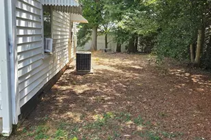 106 Lily St, Shelby, NC 28152 - Photo 7
