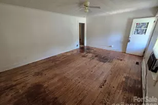 106 Lily St, Shelby, NC 28152 - Photo 9