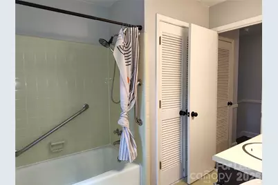 5812 Donegal Drive, Charlotte, NC 28212 - Photo 15