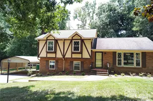 5812 Donegal Dr, Charlotte, NC 28212 - Photo 1