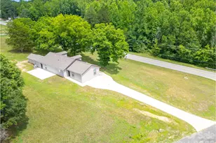 2136 W Nc 150 Hwy, Lincolnton, NC 28092 - Photo 33