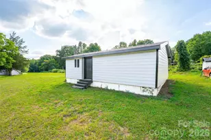 2136 W Nc 150 Hwy, Lincolnton, NC 28092 - Photo 27