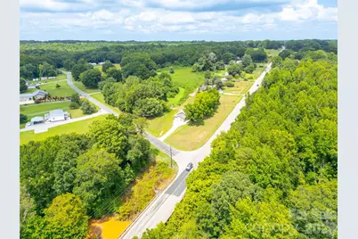 2136 W Nc 150 Highway, Lincolnton, NC 28092 - Photo 31