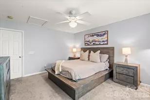 9025 Davis Crossing Ct, Charlotte, NC 28269 - Photo 13