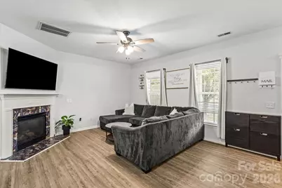 9025 Davis Crossing Court, Charlotte, NC 28269 - Photo 3