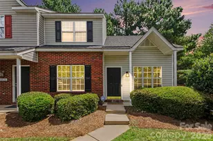 10030 Pergola View Ct, Charlotte, NC 28213 - Photo 1
