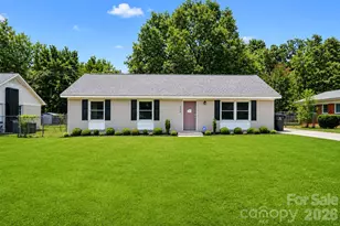1240 Glenarden Dr, Rock Hill, SC 29730 - Photo 1