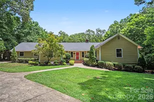519 Raintree Dr, Matthews, NC 28104 - Photo 1