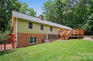 519 Raintree Dr, Matthews, NC 28104 - Photo 43