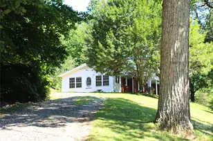 2838 7 Mile Ridge Rd, Burnsville, NC 28714 - Photo 5