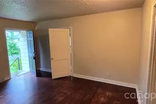 2216 Yadkin Ave, Charlotte, NC 28205 - Photo 15