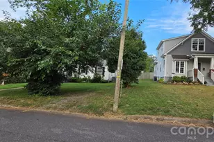 2216 Yadkin Ave, Charlotte, NC 28205 - Photo 5